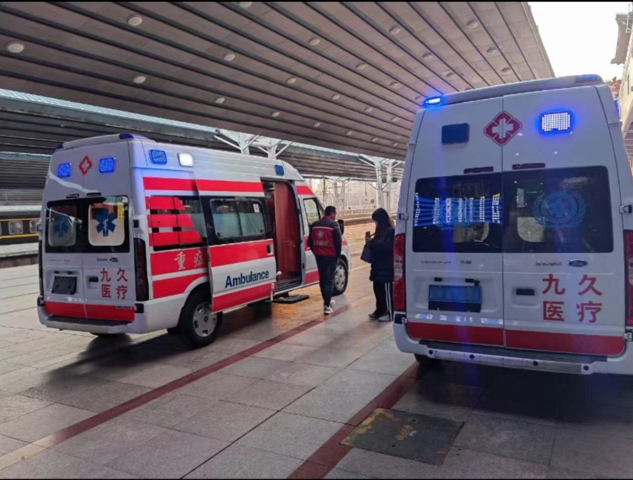 富裕县救护车长途转运